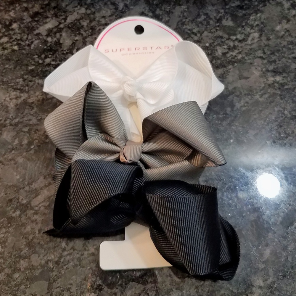 🆕️3pc Bow Set